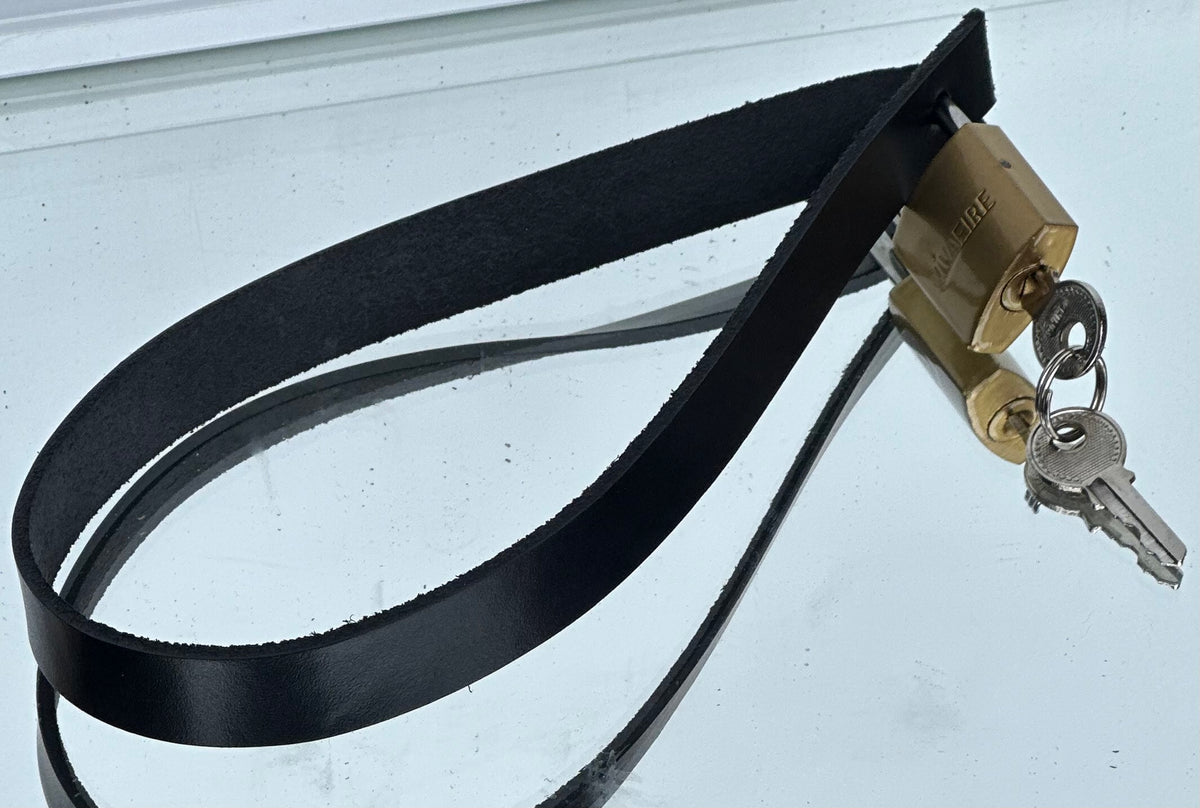Strapped Riser Padlock & Strap | BS9990 Compliant | Dryriserparts.co.uk – Dry Riser Parts